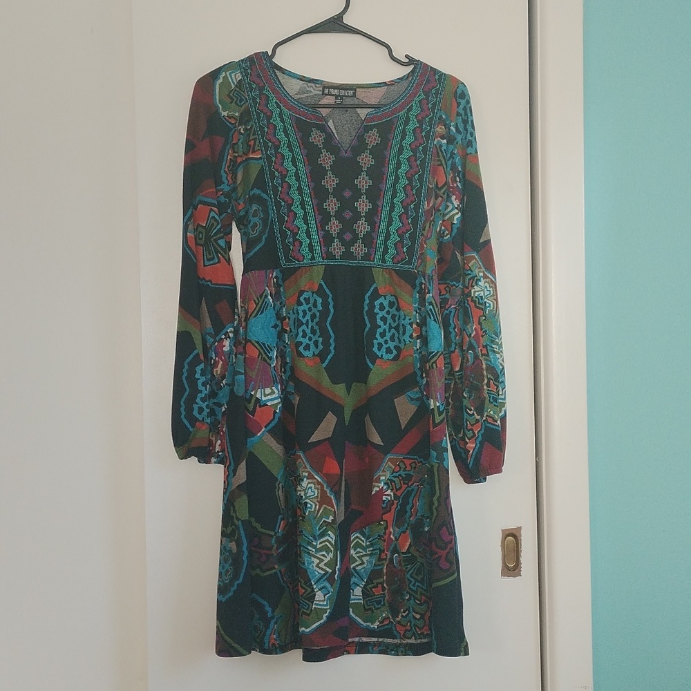 The Pyramid Collection symmetrically patterned dress with embroidery size S.